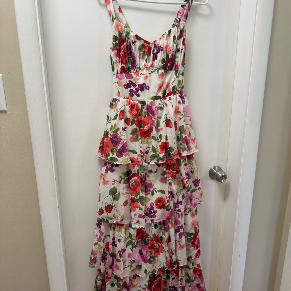 Abercrombie - Floral Tiered Maxi Dress